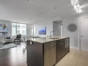1706 - 1320 Chesterfield Ave (4)