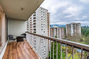 Cheng & Parham Realty Group, Parham Baghaie, Wood Croft