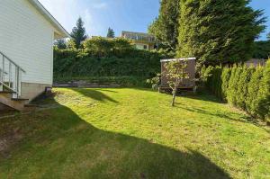 1125 Cecile Drive, Port Moody, Cheng & Parham realty group