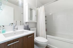 302 1182 W 16th Street, North Vancouver Parham Baghaie Chengparhamrealty