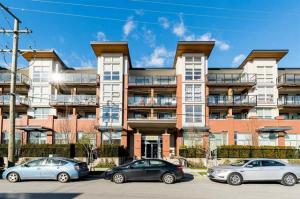 302 1182 W 16th Street, North Vancouver Parham Baghaie Chengparhamrealty