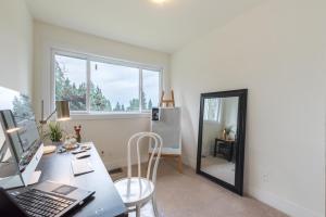 2966 cove s-18