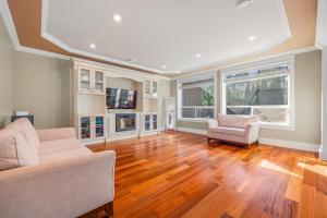 928-Macintosh-Coquitlam-6