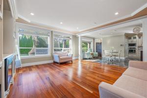 928-Macintosh-Coquitlam-7