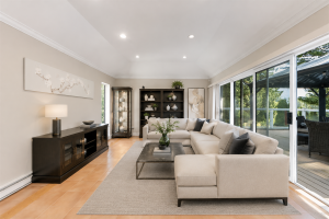 Param-Baghaie-West-Vancouver-4