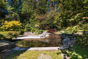 Parham-Baghaie-British-properties-west-vancouver-10