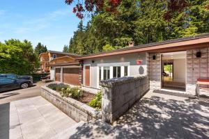 Parham-Baghaie-British-properties-west-vancouver-5