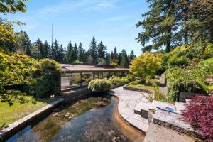 Parham-Baghaie-British-properties-west-vancouver-8