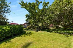 Parham-Baghaie-British-properties-west-vancouver-9