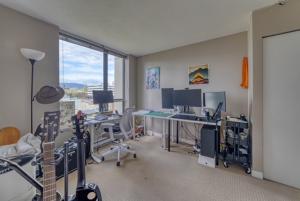 Parham-Baghaie-Burnaby-10