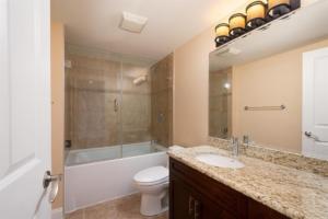 Parham-Baghaie-Canyon-heights-23