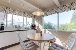 Parham-Baghaie-Coquitlam-14