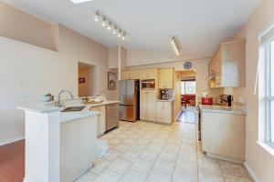 Parham-Baghaie-Coquitlam-30 (1) (1) (1)