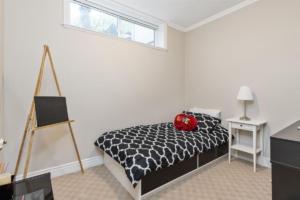 Parham-Baghaie-Coquitlam-Luxury-30