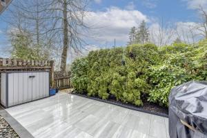 Parham-Baghaie-Coquitlam-townhome-17