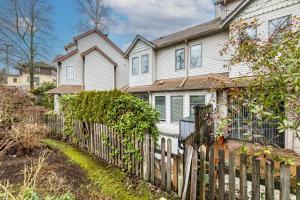 Parham-Baghaie-Coquitlam-townhome-19