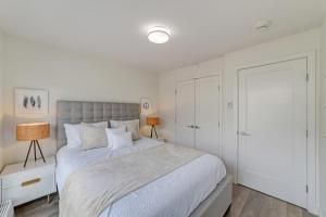 Parham-Baghaie-Lower-Lonsdale-24