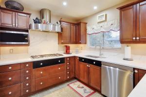 Parham-Baghaie-Maple-Ridge-17 (1)
