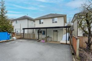 Parham-Baghaie-Maple-Ridge-2