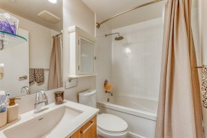 Parham-Baghaie-North-Vancouver-20 (1) (1) (1) (1) (1)