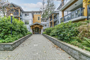 Parham-Baghaie-North-Vancouver-33