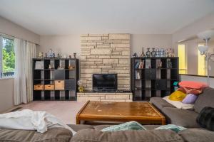 Parham-Baghaie-North-Vancouver-4