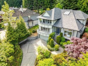 Backyard view of 3965 Braemar Place, Upper Lonsdale North Vancouver home listed by Parham Baghaie, Cheng Parham Realty Group.
