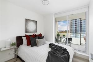 Parham-Baghaie-North-Vancouver-Seylynn-21