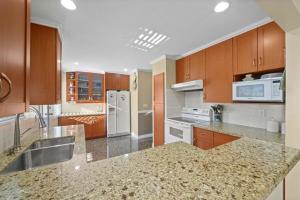 Parham-Baghaie-Port-Coquitlam-10 (1) (1)