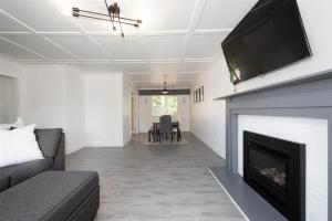 Parham-Baghaie-Port-Coquitlam-22