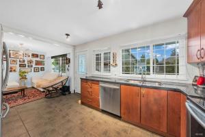 Parham-Baghaie-Port-Coquitlam-30 (1)