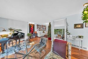 Parham-Baghaie-Port-Coquitlam-33 (1)