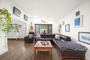 Parham-Baghaie-Port-Coquitlam-lincoln-park-10
