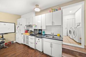 Parham-Baghaie-Port-Coquitlam-lincoln-park-19