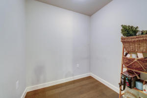 Parham-Baghaie-Realtor-North-Vancouver-22