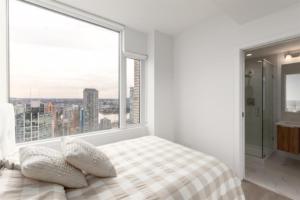 Parham-Baghaie-Tate-vancouver-10