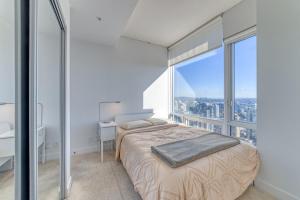 Parham-Baghaie-Tate-vancouver-19 (1)