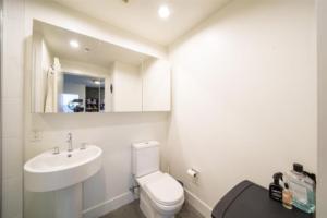 Parham-Baghaie-Vancouver-12