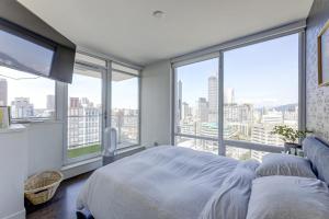 Parham-Baghaie-Vancouver-Downtown-4 (1)