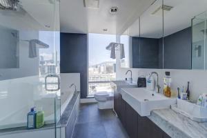 Parham-Baghaie-Vancouver-Downtown-9 (1)