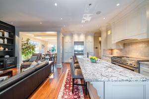Parham-Baghaie-Vancouver-Luxury-properties-10