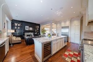 Parham-Baghaie-Vancouver-Luxury-properties-11