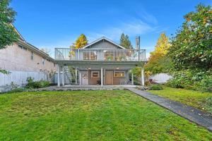 Parham-Baghaie-West-Vancouver-10 (1) (1) (1)