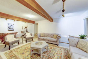 Parham-Baghaie-West-Vancouver-24
