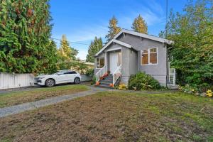 Parham-Baghaie-West-Vancouver-4 (1) (1) (1)