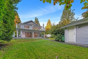 Parham-Baghaie-West-Vancouver-9 (1) (1) (1)