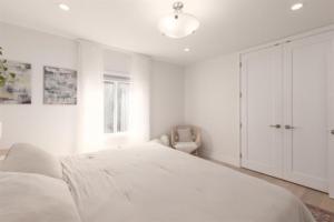 Parham-Baghaie-west-vancouver-19