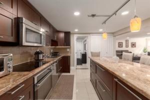 Parham-Baghaie-west-vancouver-5