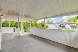 Parham-Baghie-Maple-Ridge-13