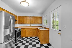 Parham-Baghie-Maple-Ridge-15